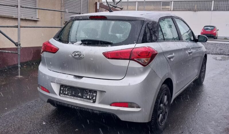 
								HYUNDAI I20 full									