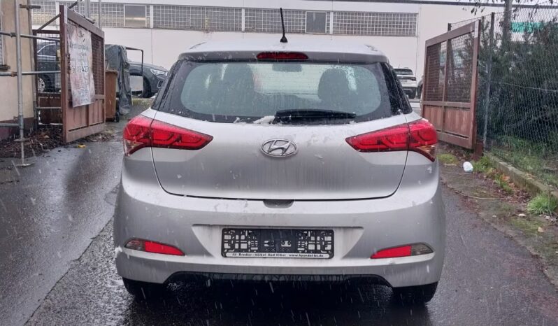 
								HYUNDAI I20 full									