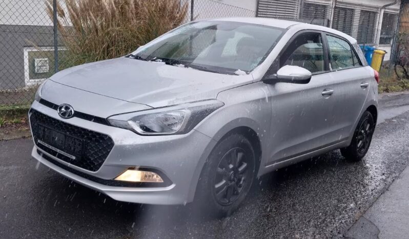 
								HYUNDAI I20 full									