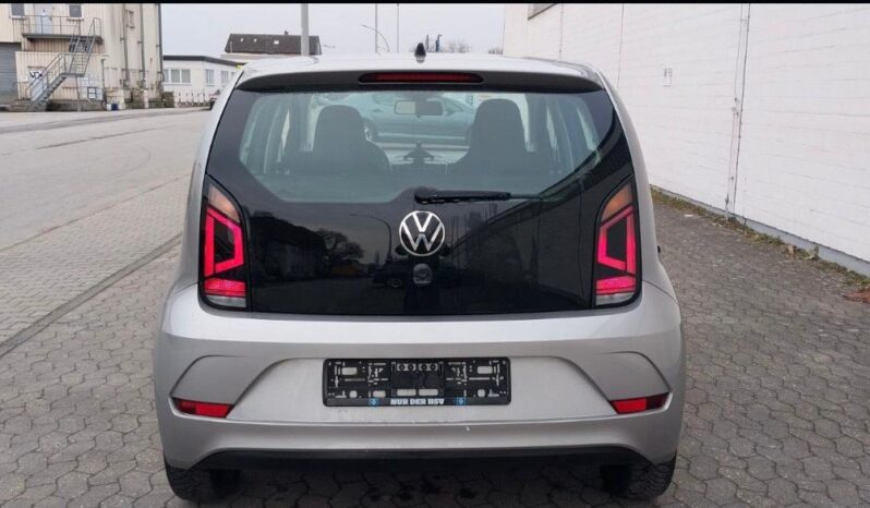 
								Volkswagen up full									