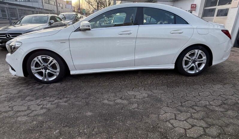 
								MERCEDES BENZ CLA full									