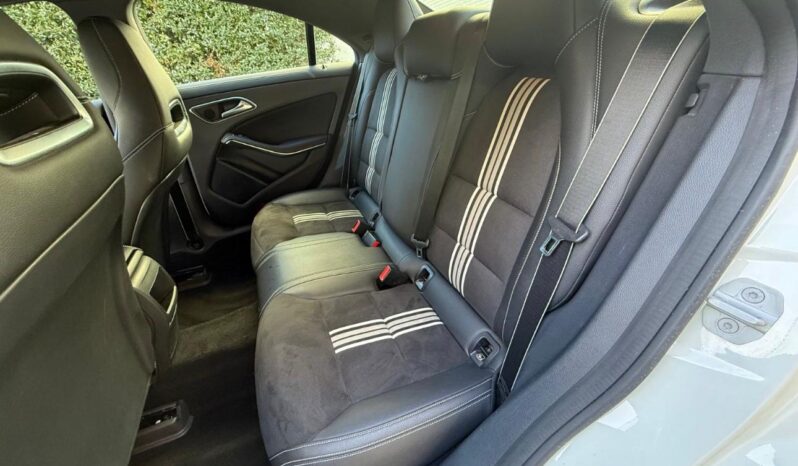 
								MERCEDES BENZ CLA full									