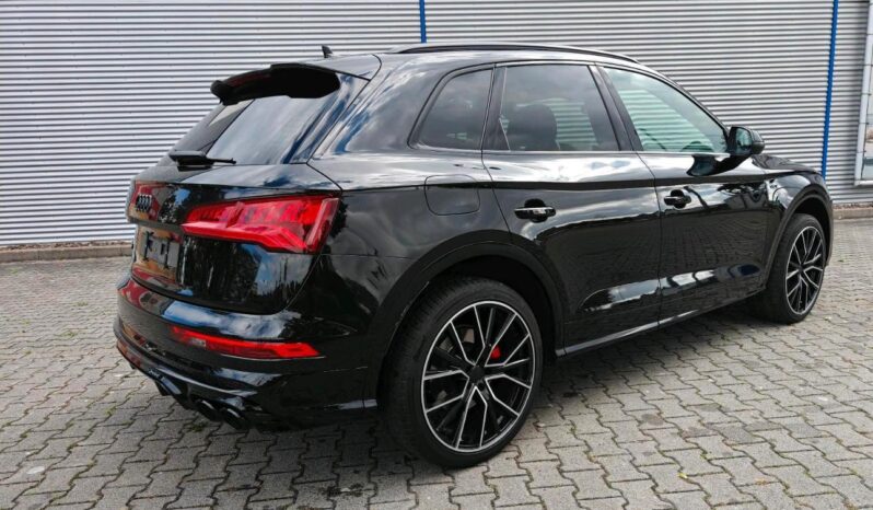 
								AUDI Q5 SLINE full									