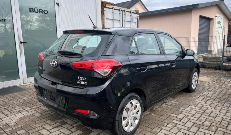 
								HYUNDAI I20 full									