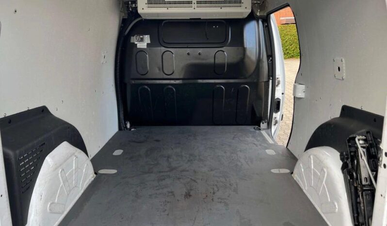 
								RENAULT KANGOO MAXI KUHL full									