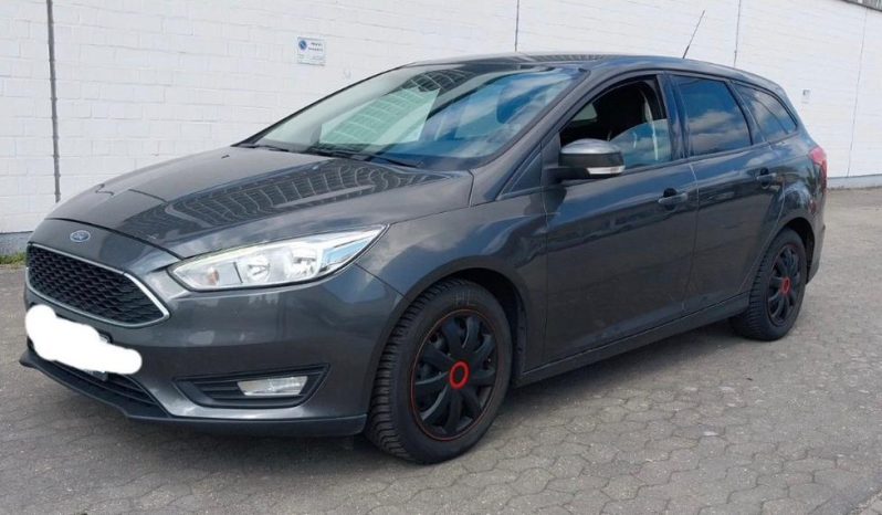 
								Ford Focus Turnier full									