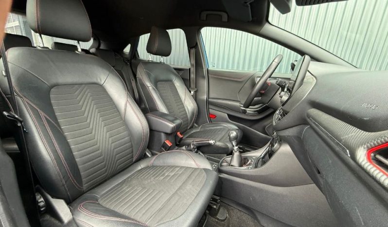 
								Ford Puma full									