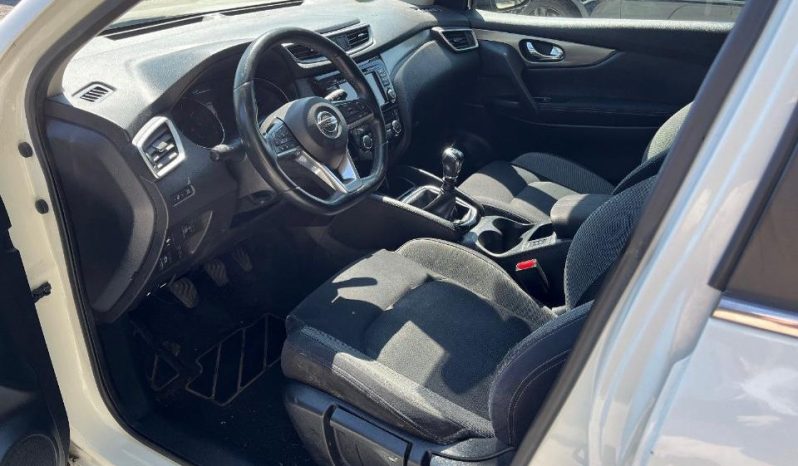 
								Nissan Qaschqai full									