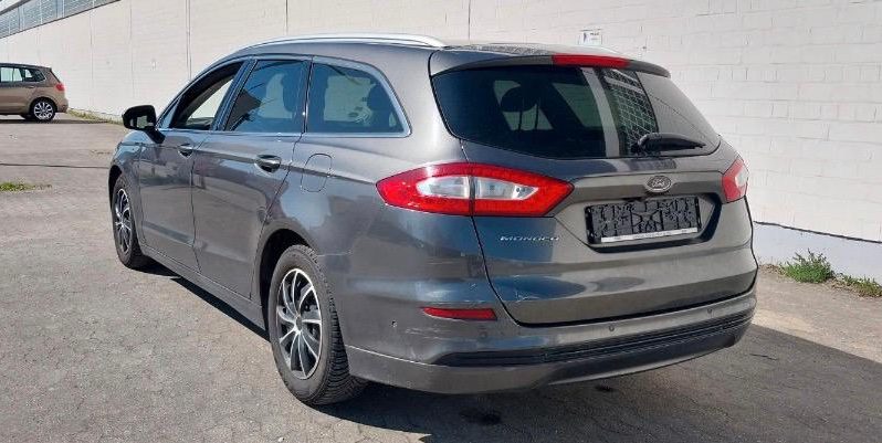 
								FORD MONDEO full									