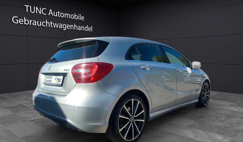 
								Mercedes Benz A200 full									