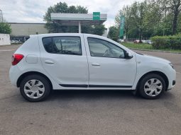 
										Dacia Sandero full									