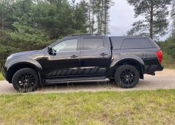 
										NISSAN NAVARA Tekna full									