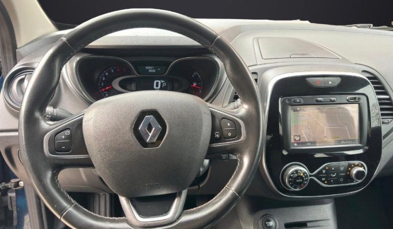 
								Renault Captur full									