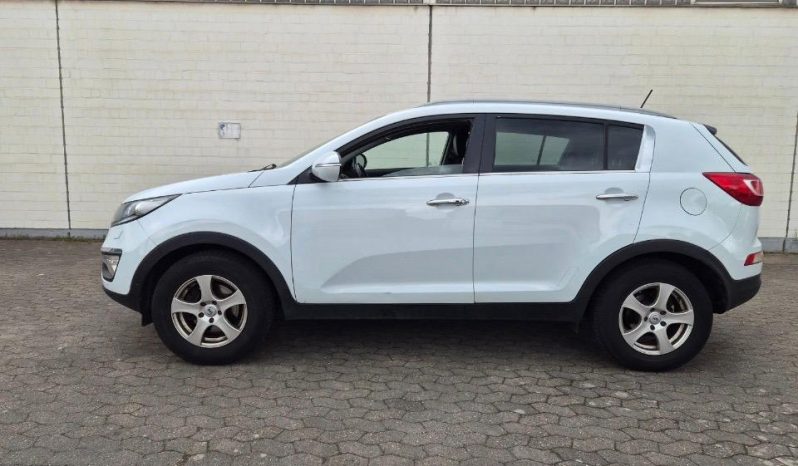 
								Kia sportage spirit full									