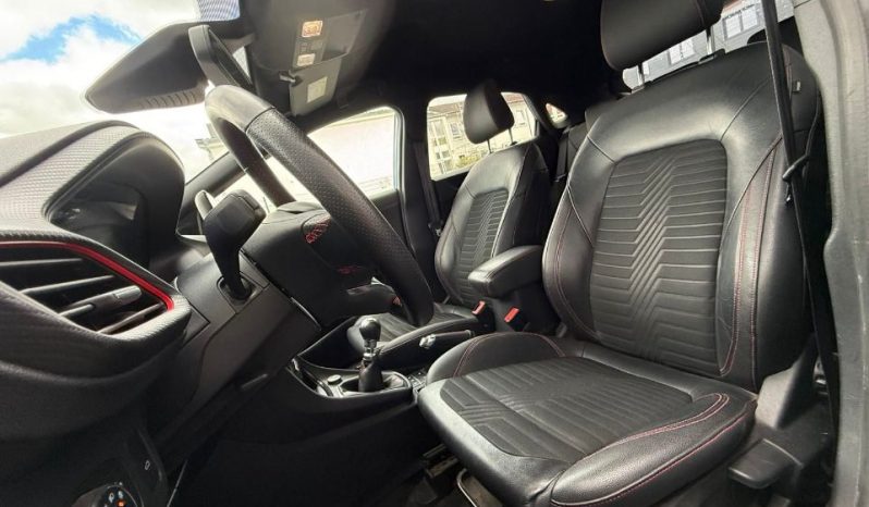 
								Ford Puma full									