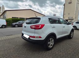 
										Kia sportage spirit full									