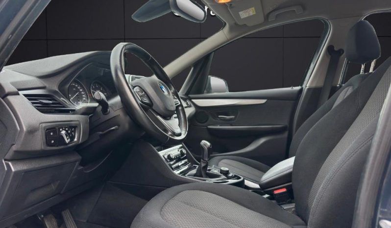 
								BMW 216 full									