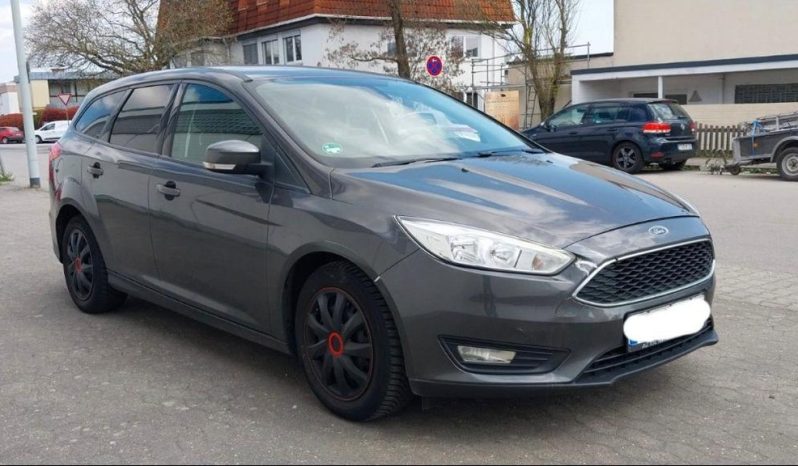 
								Ford Focus Turnier full									