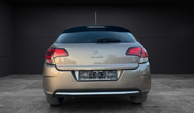 
								CITROEN C4 full									