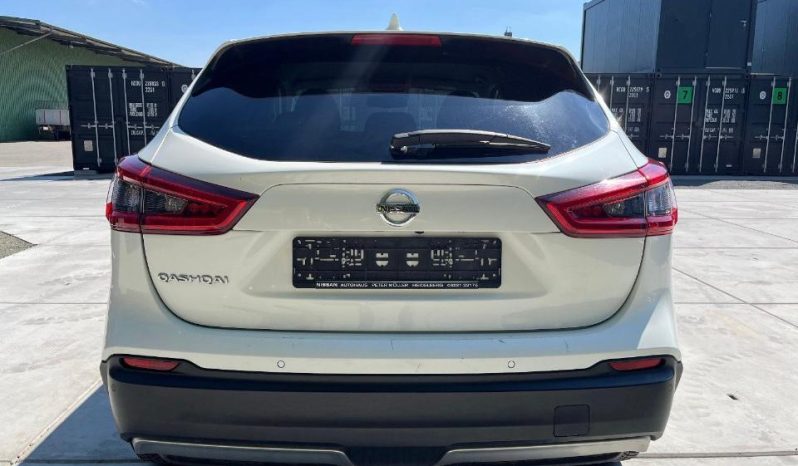 
								Nissan Qaschqai full									