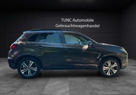 Mitsuubischi ASX