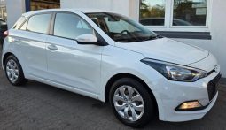 
										Hyundai i20 full									