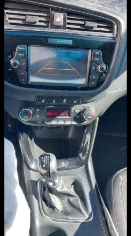 
										Kia Ceed full									