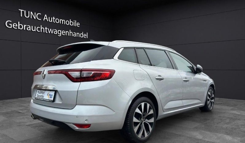 
								Renault Megane full									