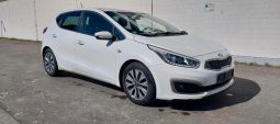 
										Kia Ceed full									