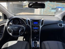 
										Hyundai i30 full									