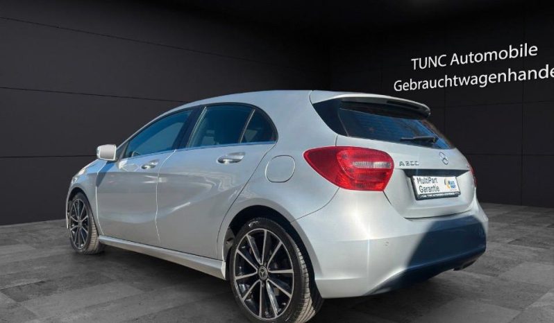 
								Mercedes Benz A200 full									