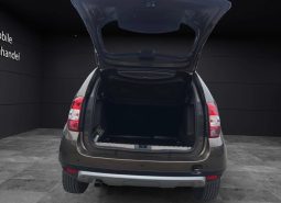
										Dacia Duster full									
