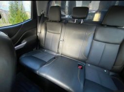 
										NISSAN NAVARA Tekna full									