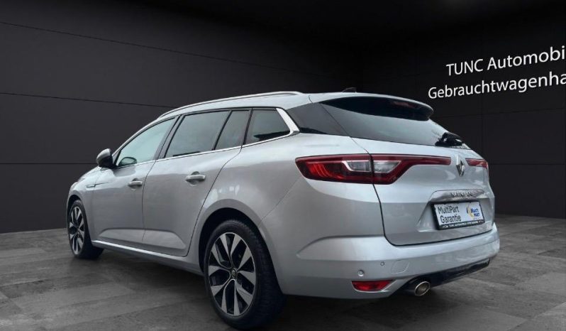 
								Renault Megane full									