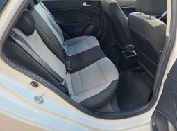 
										Hyundai i20 full									