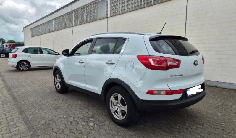
								Kia sportage spirit full									