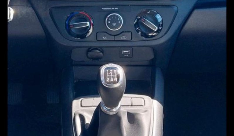 
								HYUNDAI I10 full									