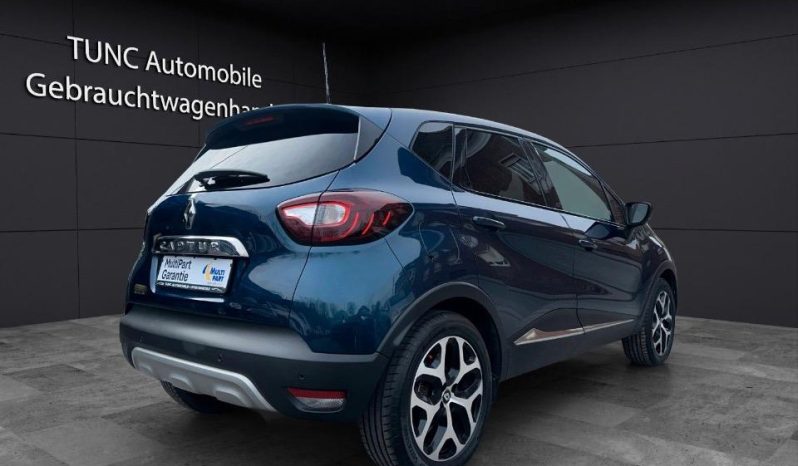 
								Renault Captur full									