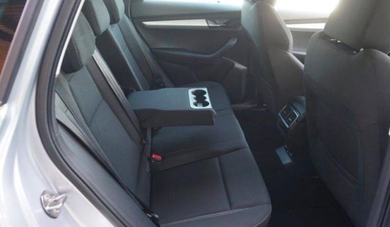 
								Skoda Karoq full									