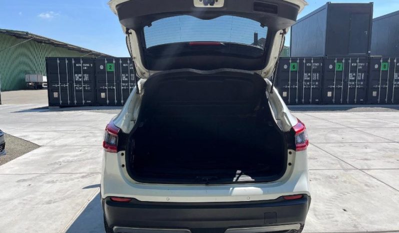 
								Nissan Qaschqai full									