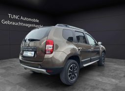 
										Dacia Duster full									