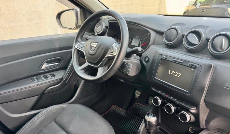 
								Dacia Duster II full									