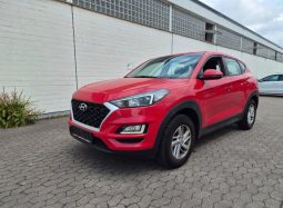 
										Hyundai Tucson full									