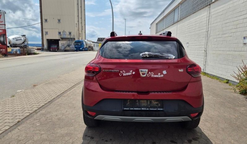 
								Dacia Sandero III full									