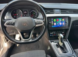 
										Volkswagen Passat full									