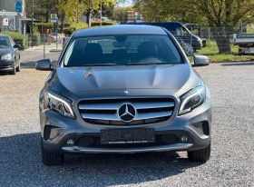 MERCEDES GLA BENZ