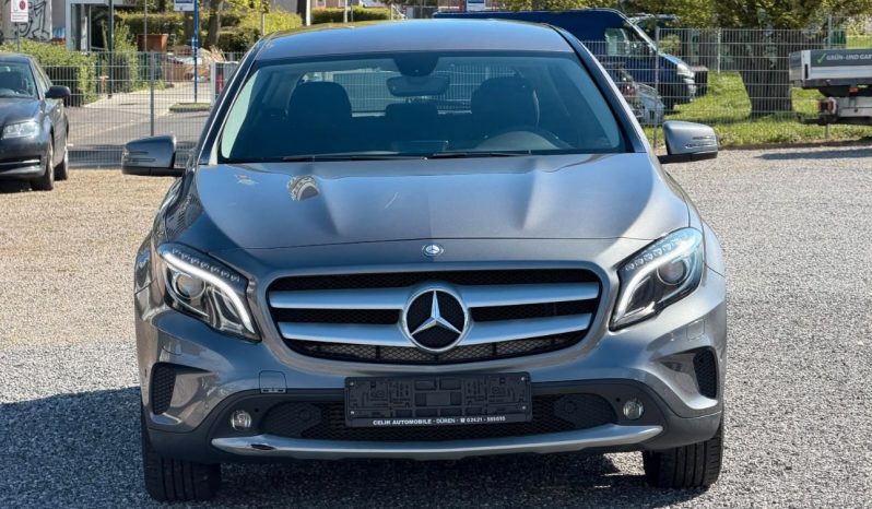 
								MERCEDES GLA BENZ full									