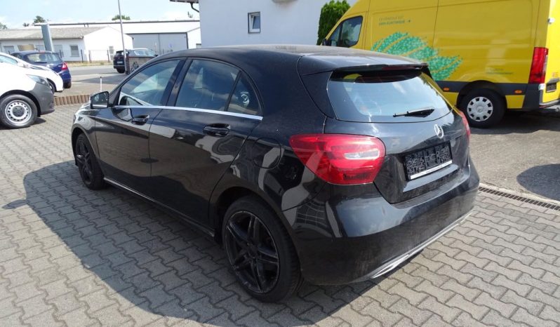 
								MERCEDES A200 full									