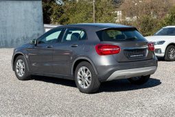 MERCEDES GLA BENZ