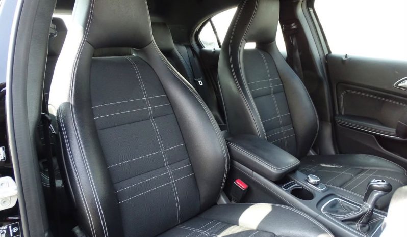 
								MERCEDES A200 full									